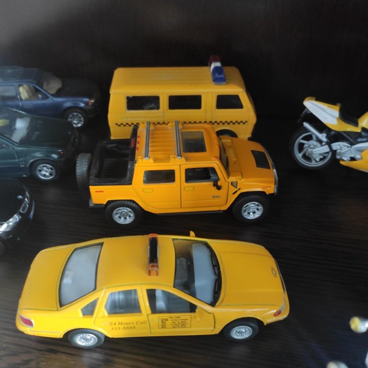 Модельки машин