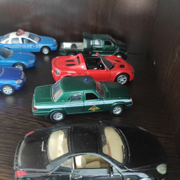 Модельки машин