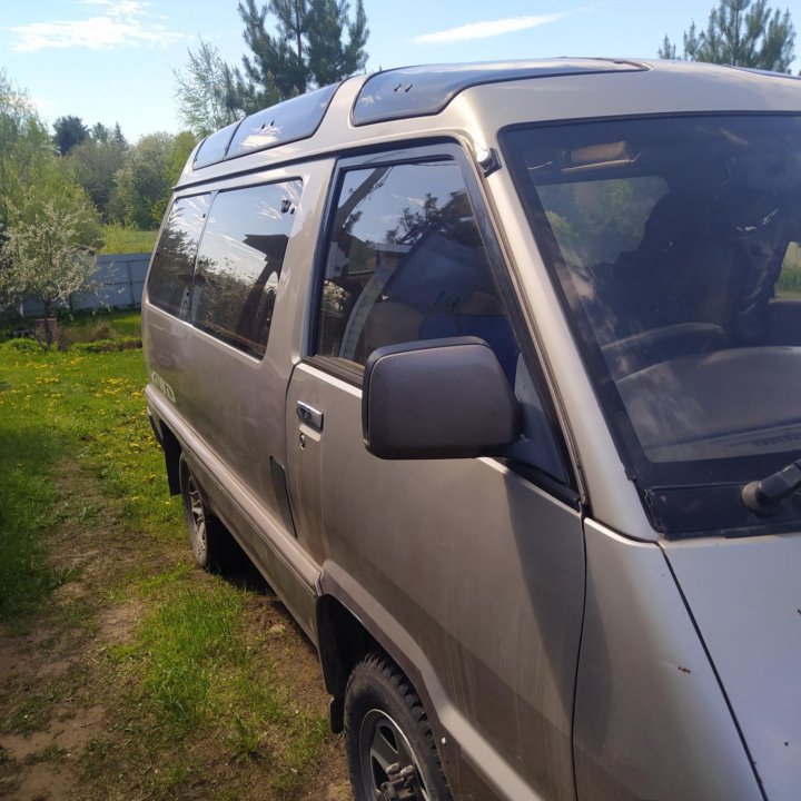 Toyota MasterAce, 1989