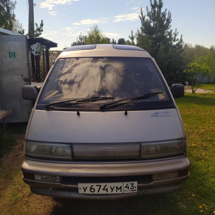 Toyota MasterAce, 1989