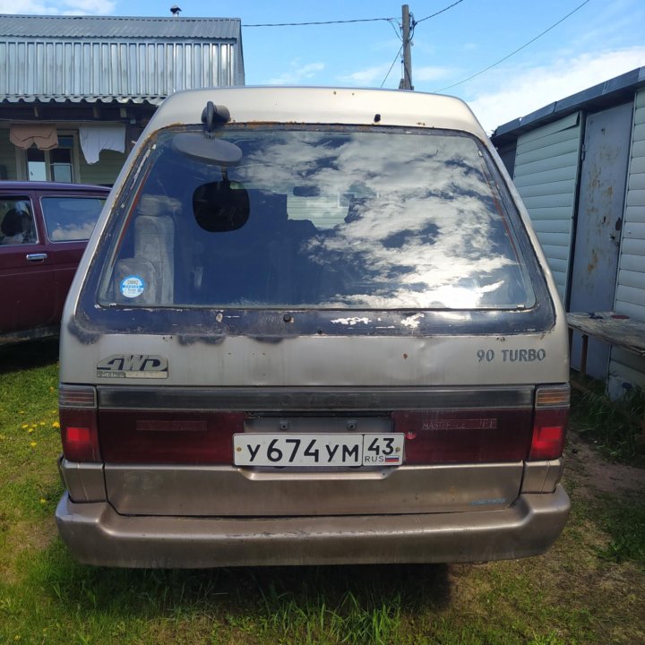 Toyota MasterAce, 1989