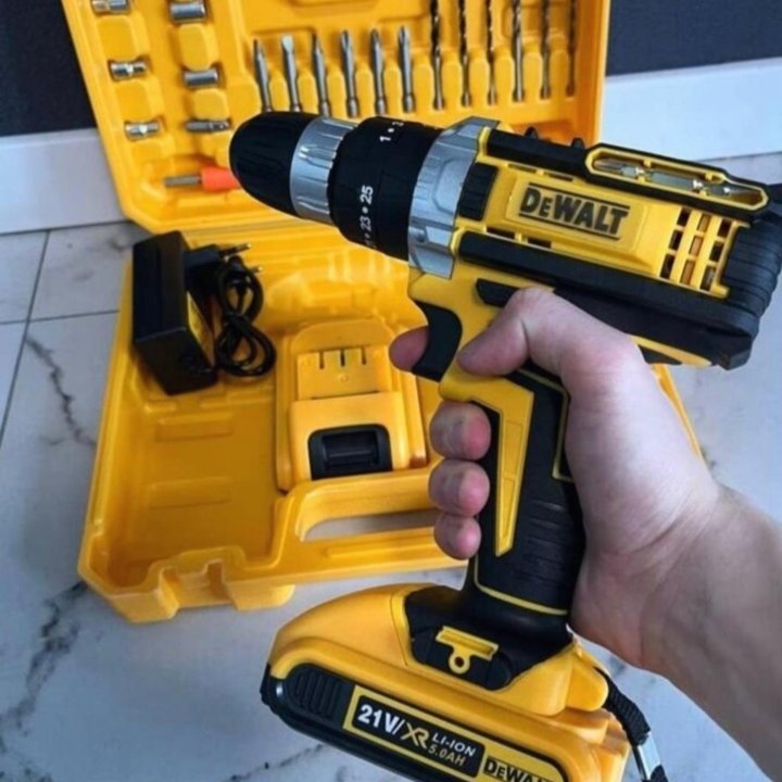 Шуруповерт Dewalt 21v