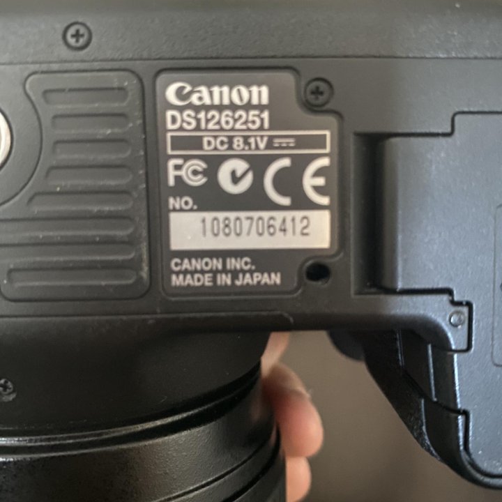 Canon EOS 7D полный комплект