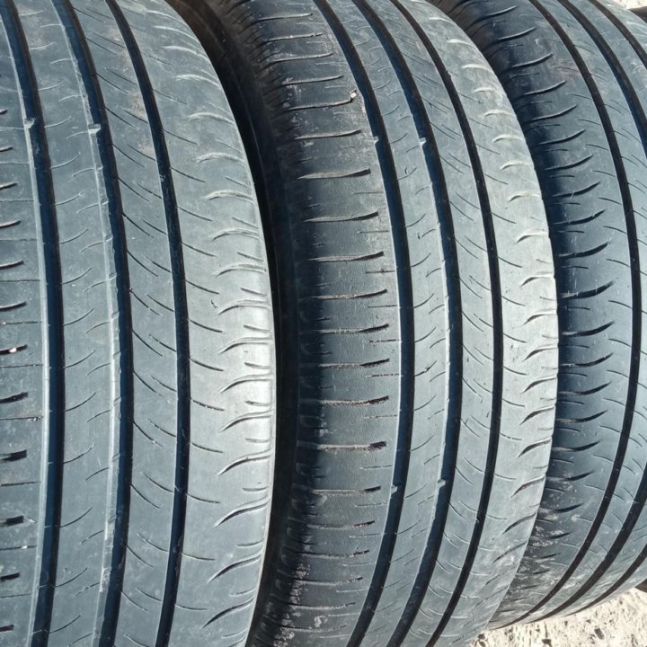 R 16 205/55 MICHELIN