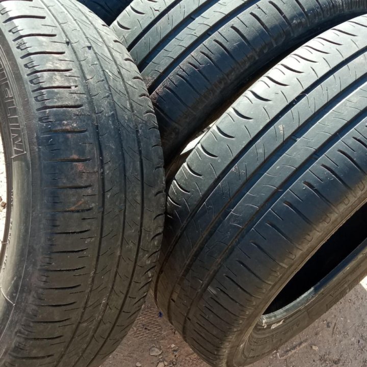 R 16 205/55 MICHELIN