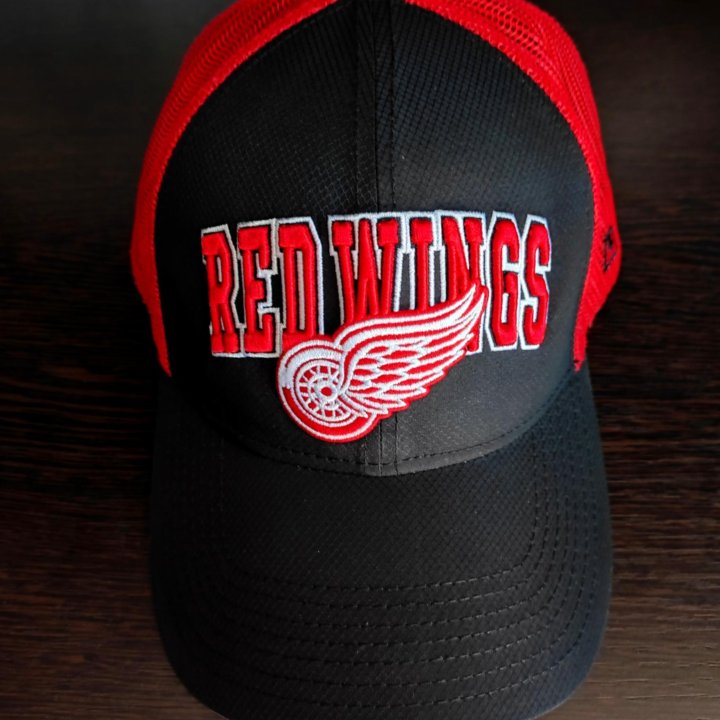 Бейсболка NHL Detroit Red Wings