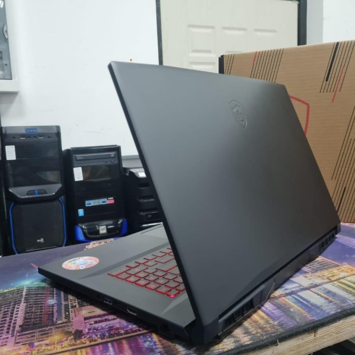 Msi Katana gf76 i5-12450H 16gb 17.3