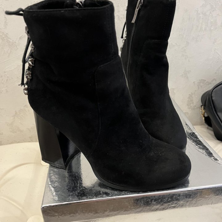 Ботинки на каблуке