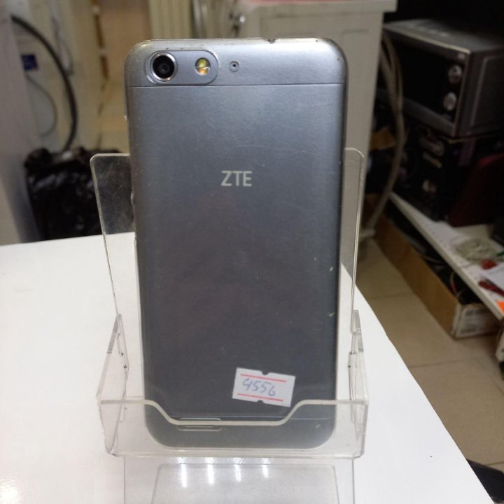 Мобильный телефон Zte Blade Z7