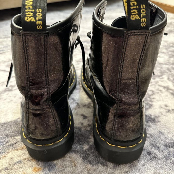 Ботинки Dr. Martens (Мартинсы)