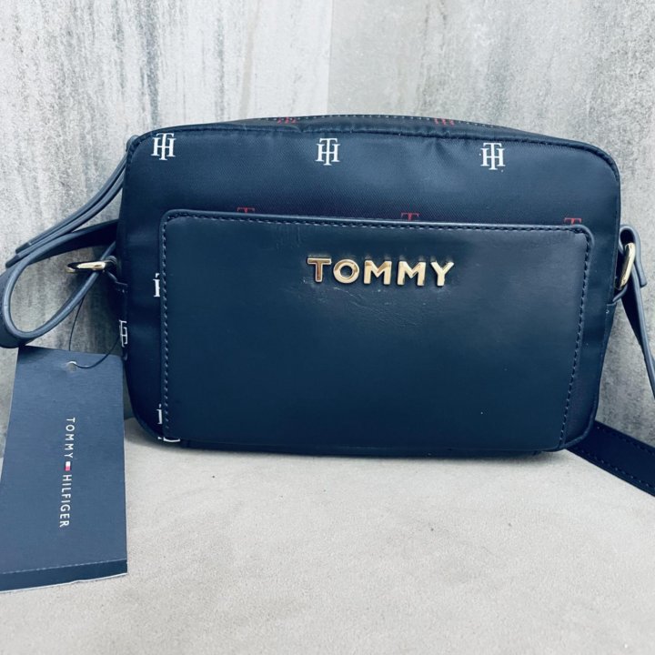 Сумка Tommy Hilfiger ( новая ,оригинал )