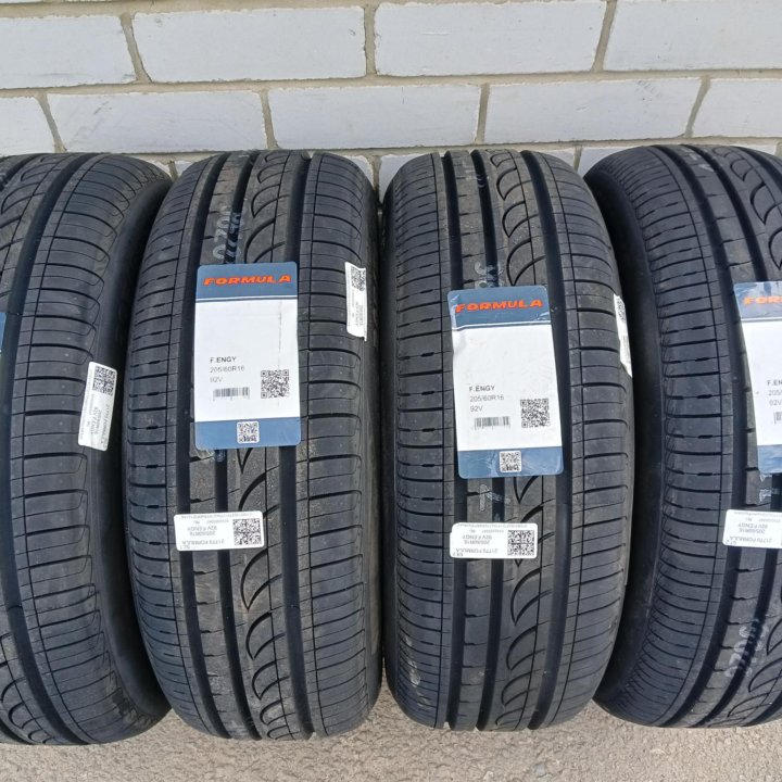 Летние шины 205/60/16 Pirelli Formula