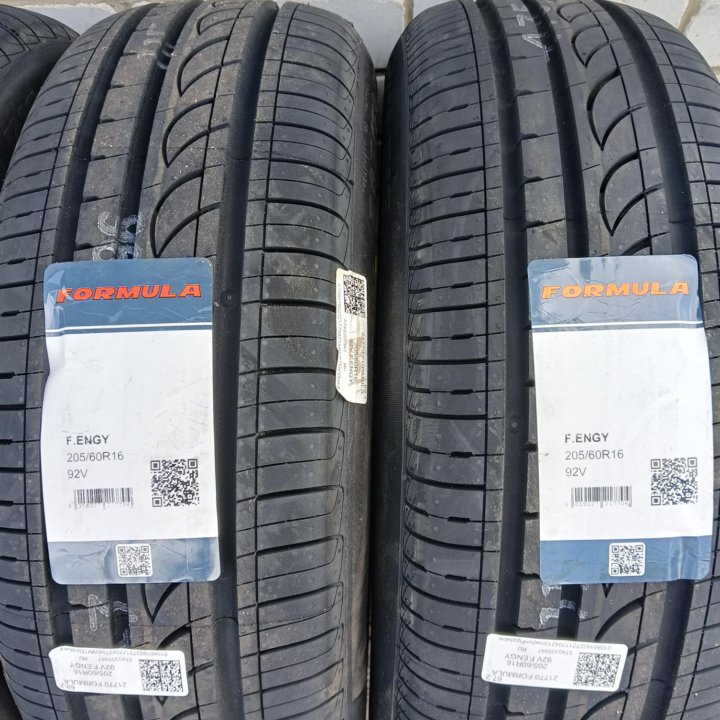 Летние шины 205/60/16 Pirelli Formula