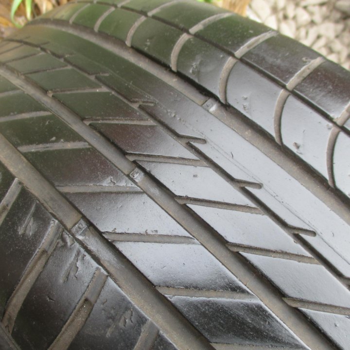 2шт 255 \ 55 R18 GoodYear