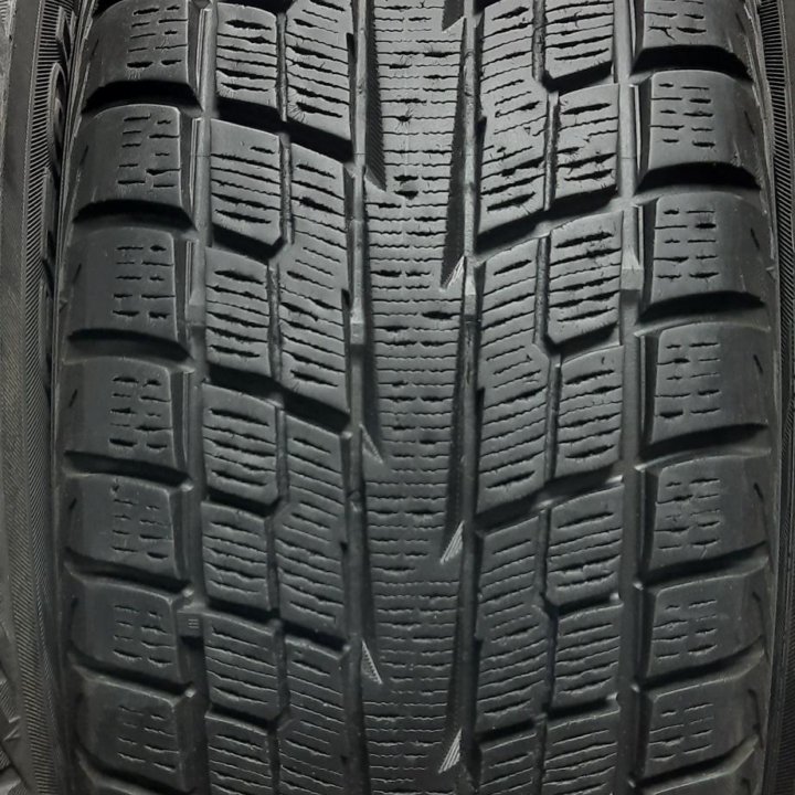 215/60R17 96Q Yokohama Geolandar I/T-S G073