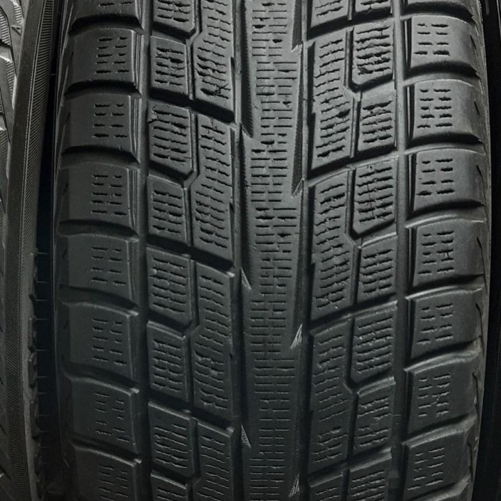 215/60R17 96Q Yokohama Geolandar I/T-S G073