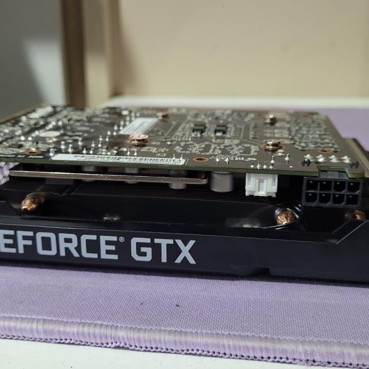 Новая Palit GTX 1660 super 6gb stormx