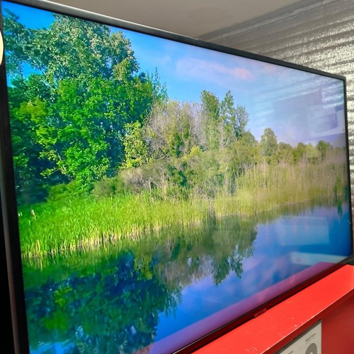 Телевизор Samsung UE43RU7200U