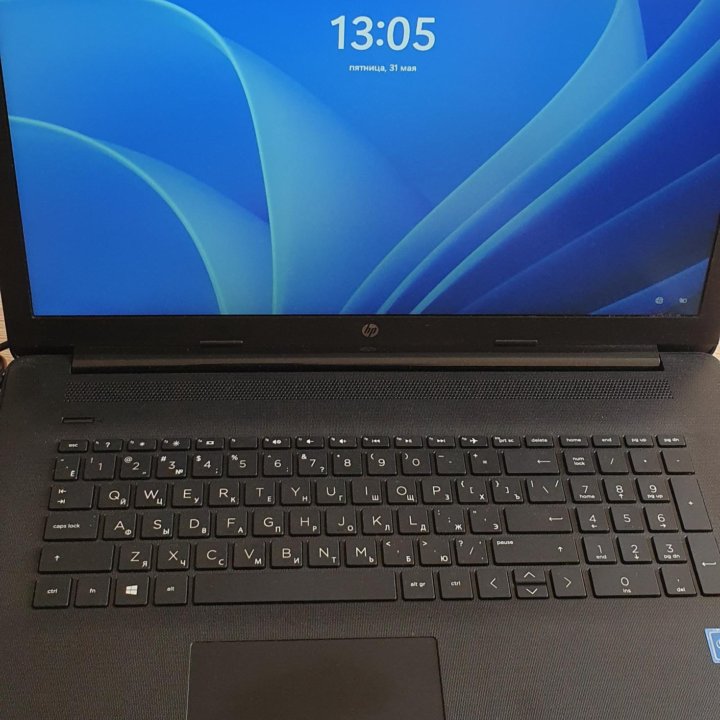 Ноутбук HP Laptop 17-by0001ur