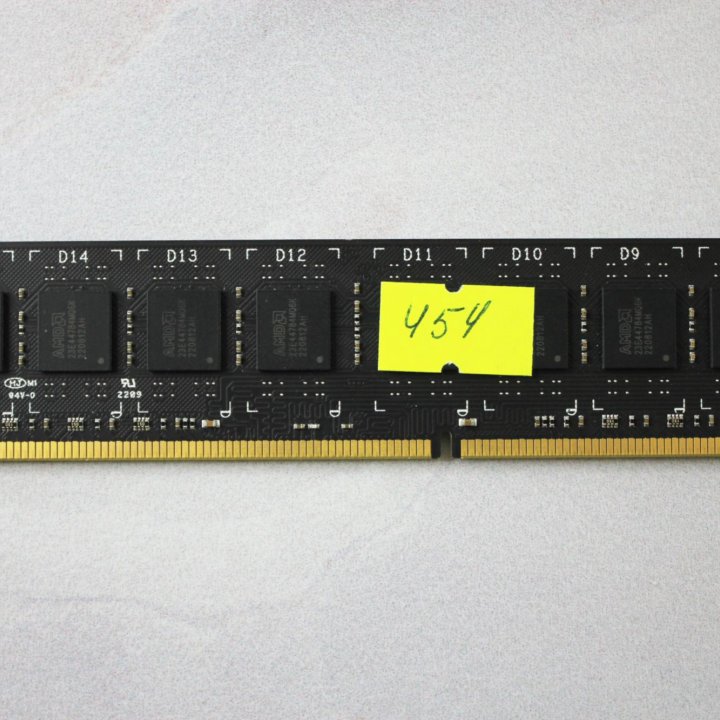 Оперативная память DDR3 8 GB 1600 MHz AMD