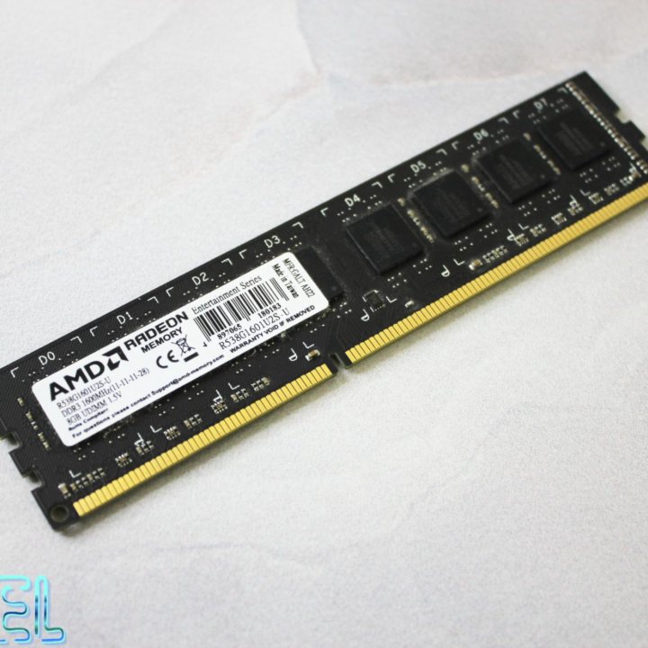 Оперативная память DDR3 8 GB 1600 MHz AMD