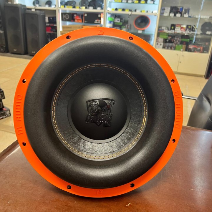 Сабвуфер Dl Audio Gryphone Pro 12 v3 (600/1200 Вт)