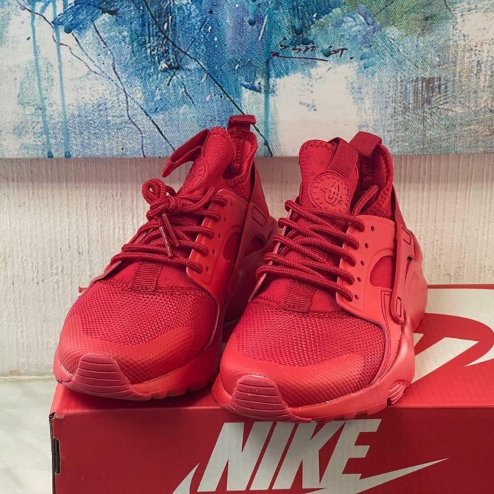 Nike Air Huarache Run Ultra RED