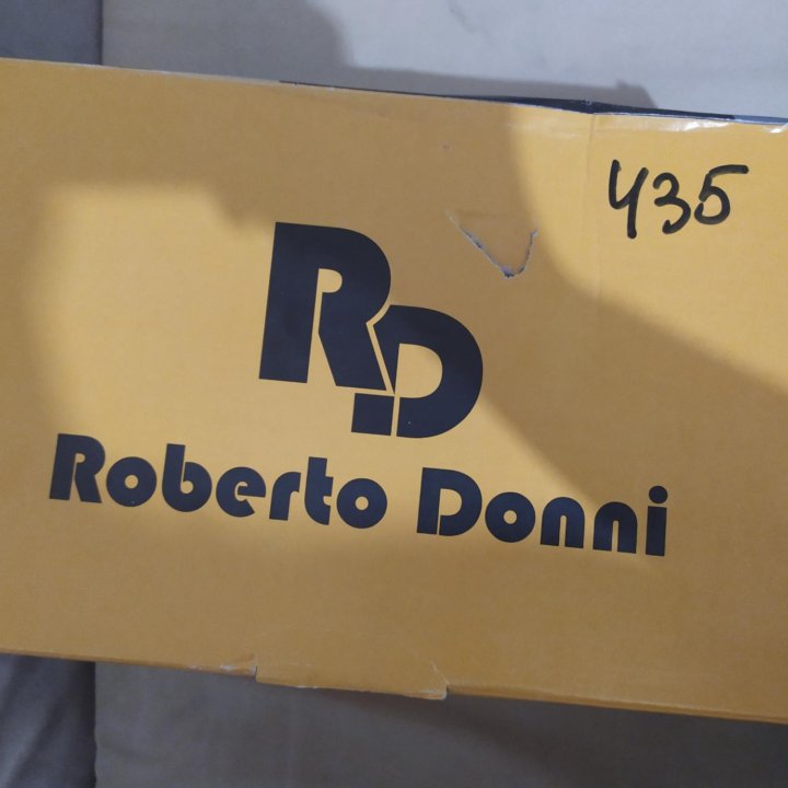 Roberto Donni кожа