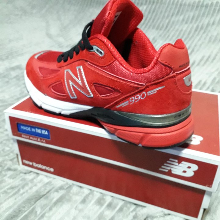 Кроссовки New Balance женские