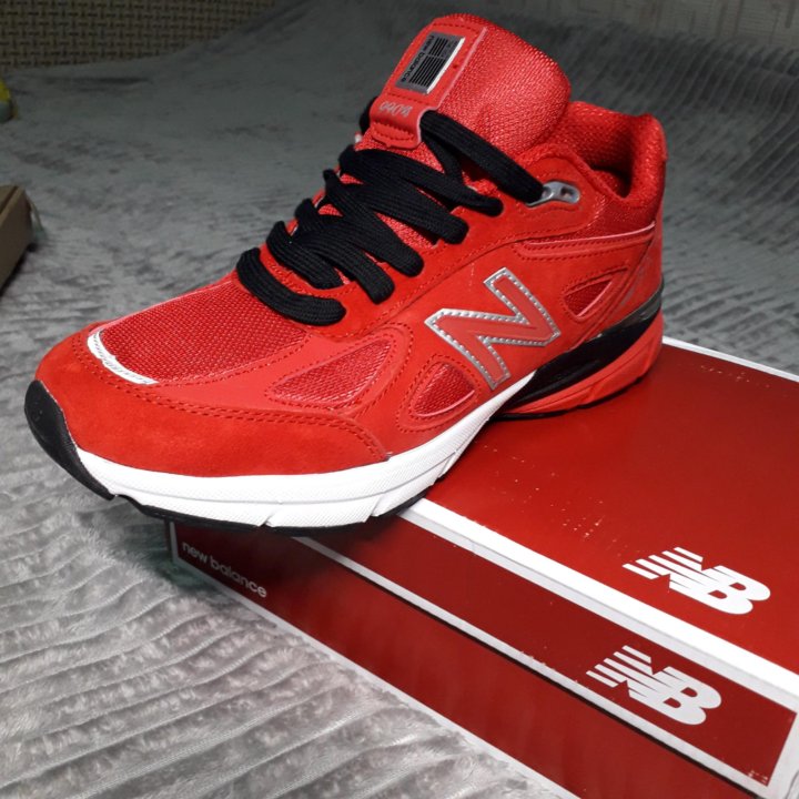 Кроссовки New Balance женские