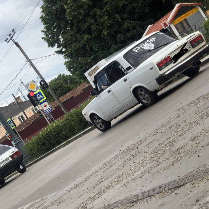 ВАЗ (Lada) 2107, 2001