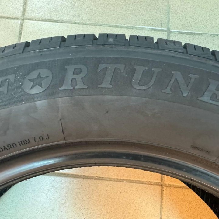 Fortune Tormenta H/T FSR305 235/60 R18 107V