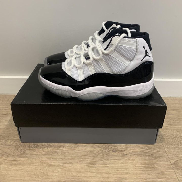 Air Jordan retro 11 Concord