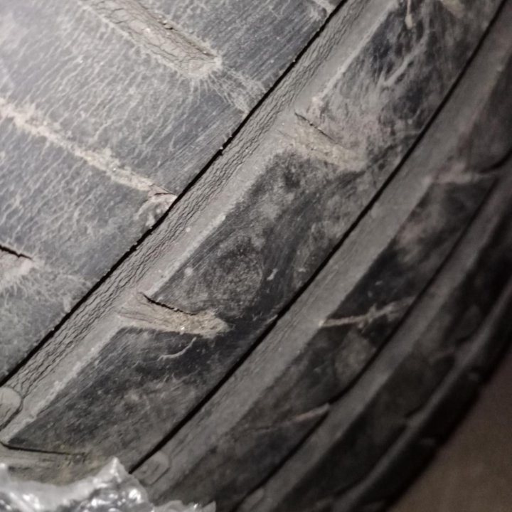 Резина 4 шины Hankook 205 55 R16. Комплект 4 шт