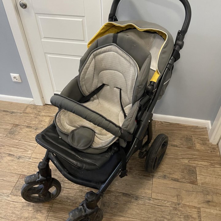 Прогулочная универсальная коляска 3 в 1