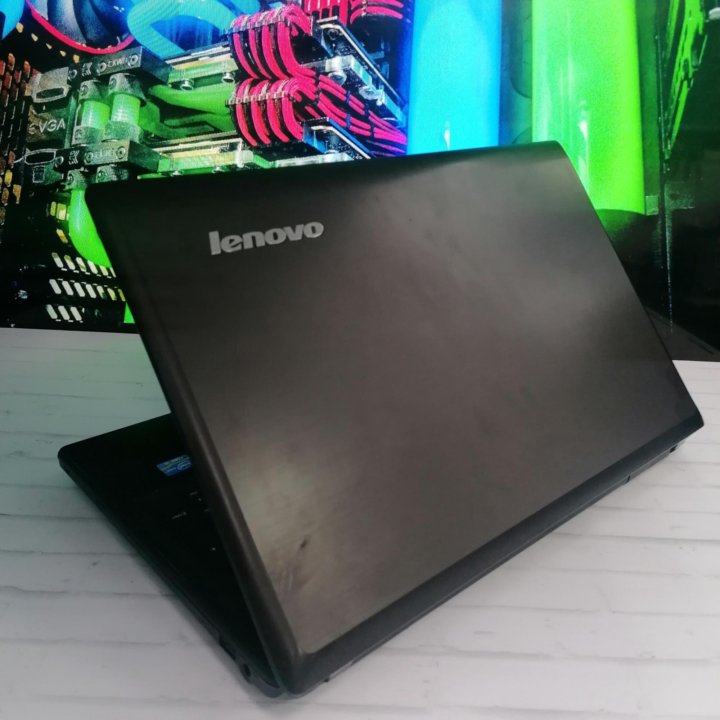 Ноутбук Lenovo на SSD (1249 Н2)