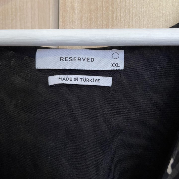 Платье reserved