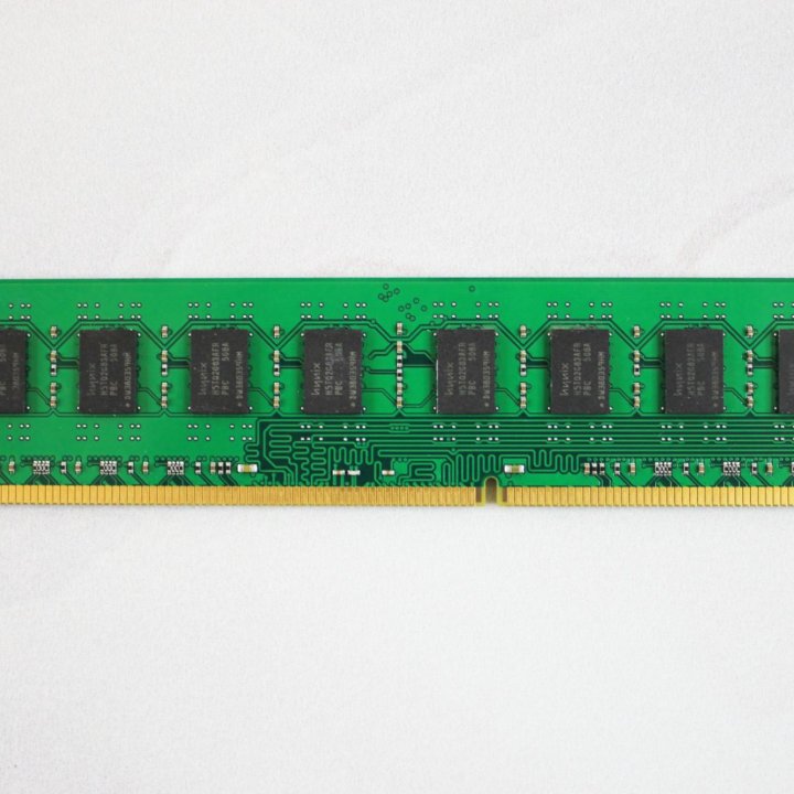 Оперативная память DDR3 4 GB 1600 MHz QUMO