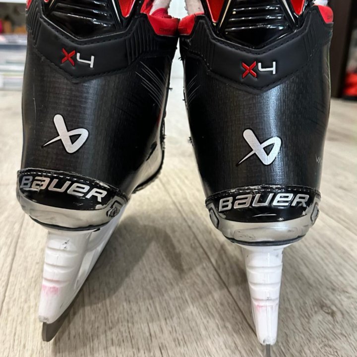 Коньки Bauer Vapor X4