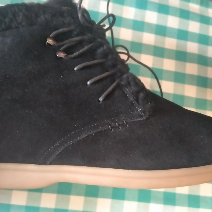 Зимние ботинки