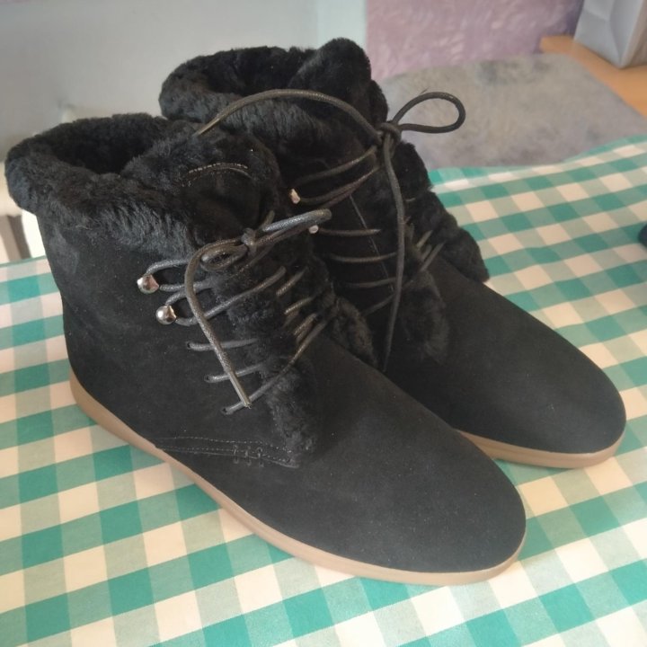 Зимние ботинки