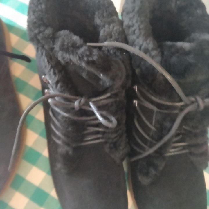 Зимние ботинки