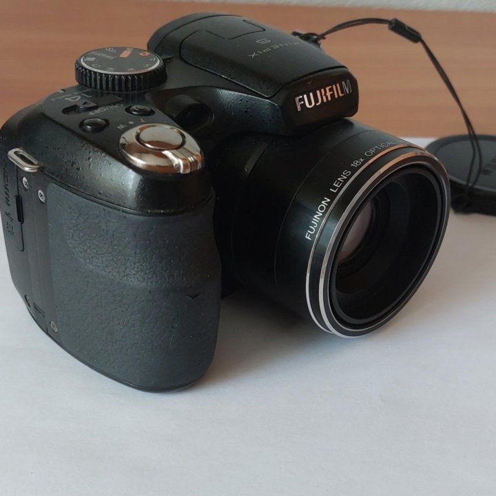 Fujifilm finepix s2950