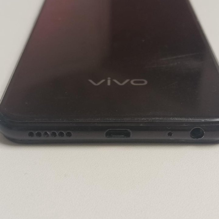 Смартфон vivo Y11, 3/32 ГБ