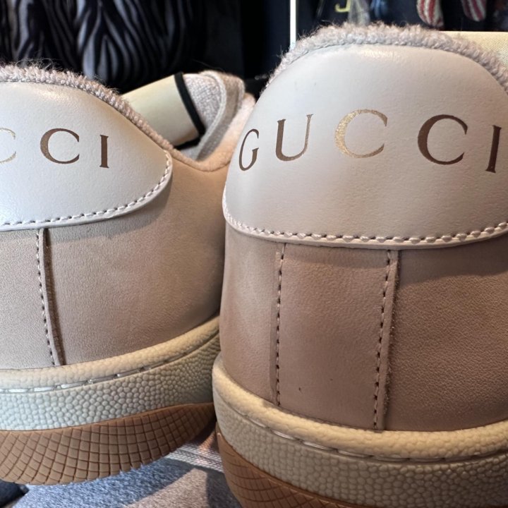 В наличии оригинал новые кроссовки Gucci Screener