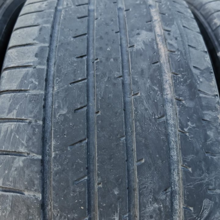 225/55R19 TOYO летняя