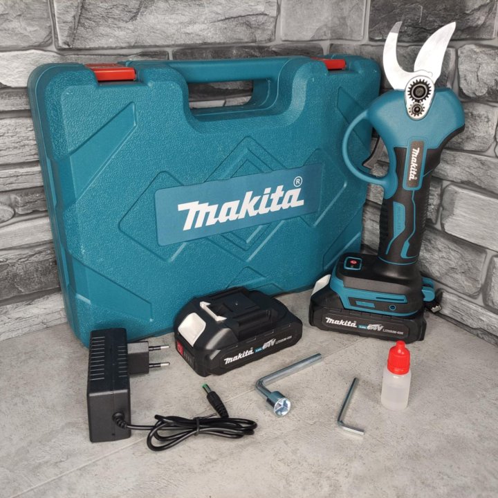 Секатор Makita