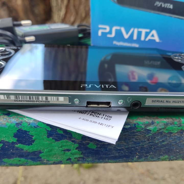 PS Vita 128Gb+игры