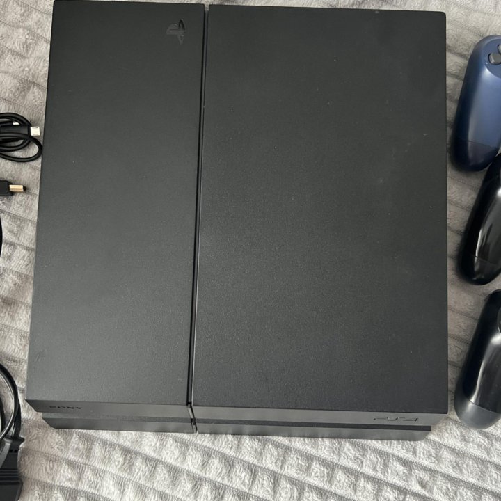 Sony PlayStation 4 (fat, 2 ревизия)