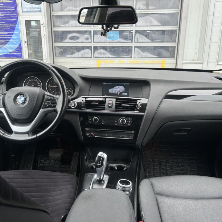 BMW X3, 2011